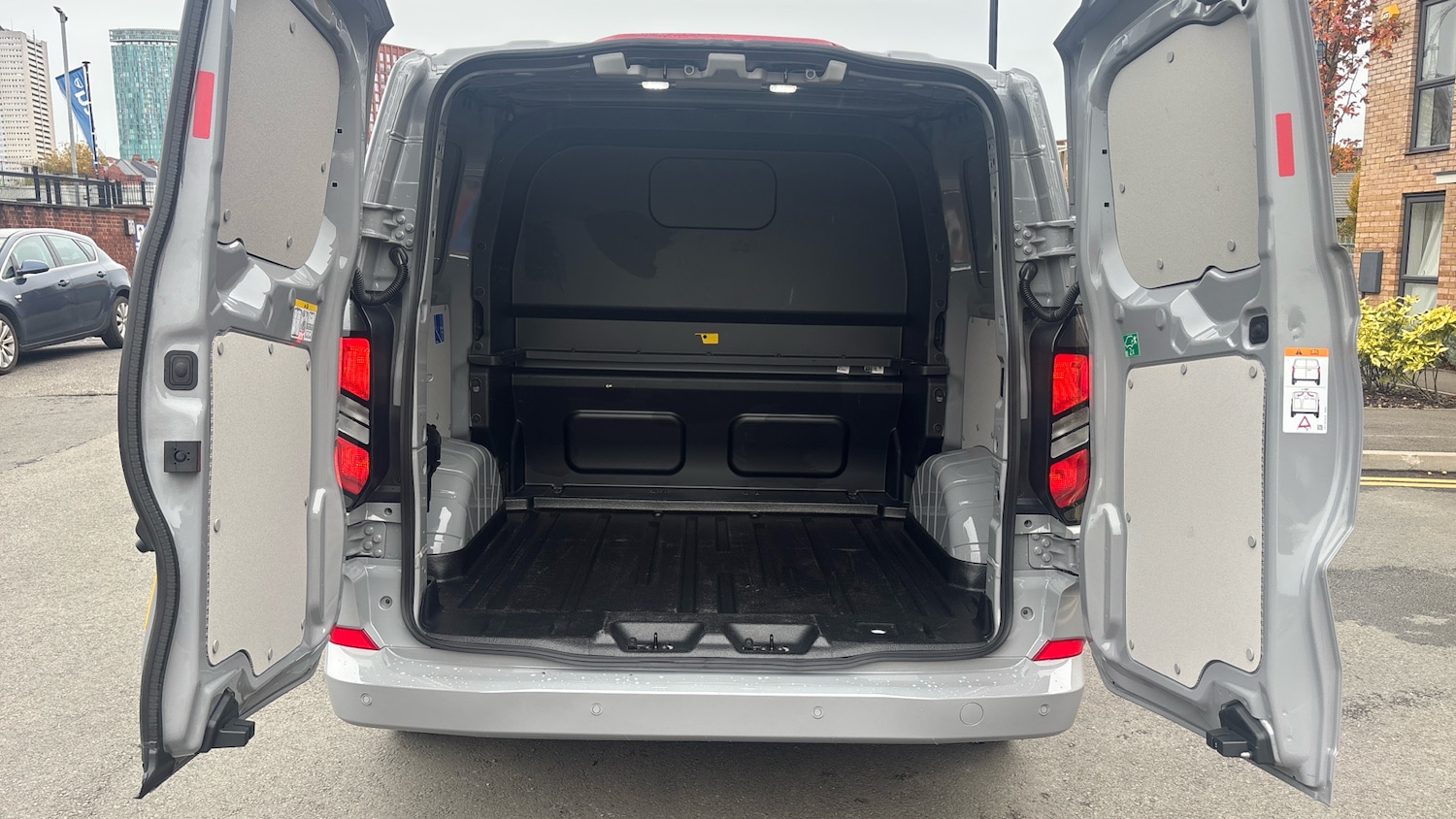 Used Ford Transit Custom 2025 for sale - 76421762: Photo 3