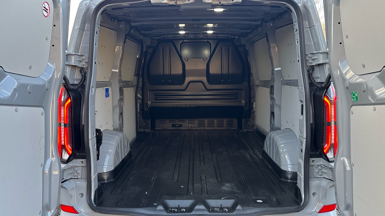 Used Ford Transit Custom 2025 for sale - 76903840: Photo 12