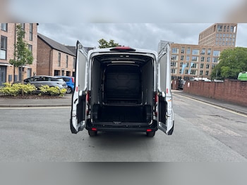 Used Ford Transit 2024 for sale - 78929629: Photo