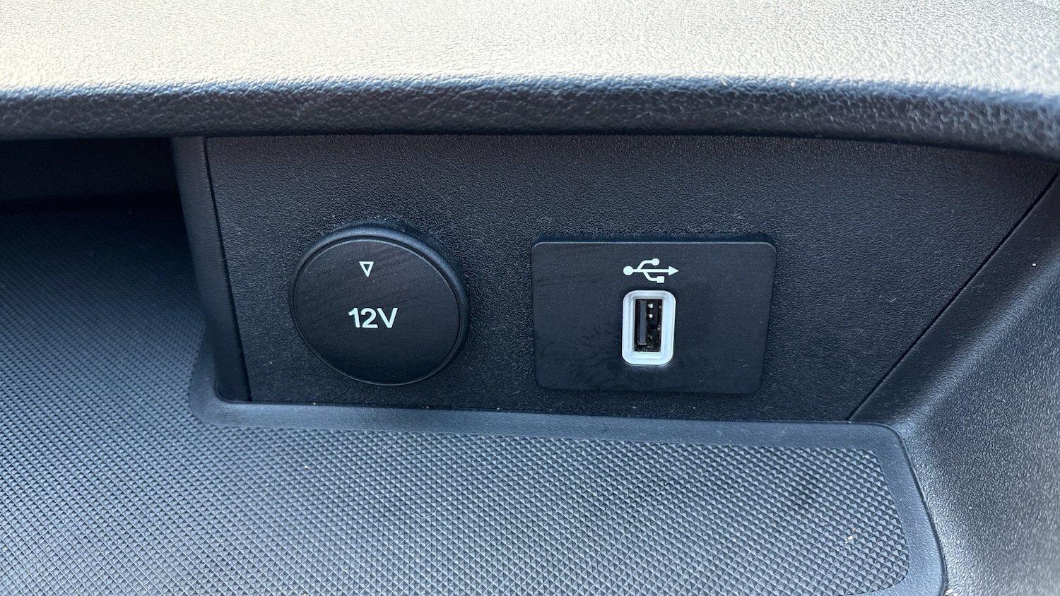 Used Ford Transit Custom 2022 for sale - 77844556: Photo 27