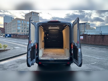 Used Ford Transit 2025 for sale - 77136059: Photo