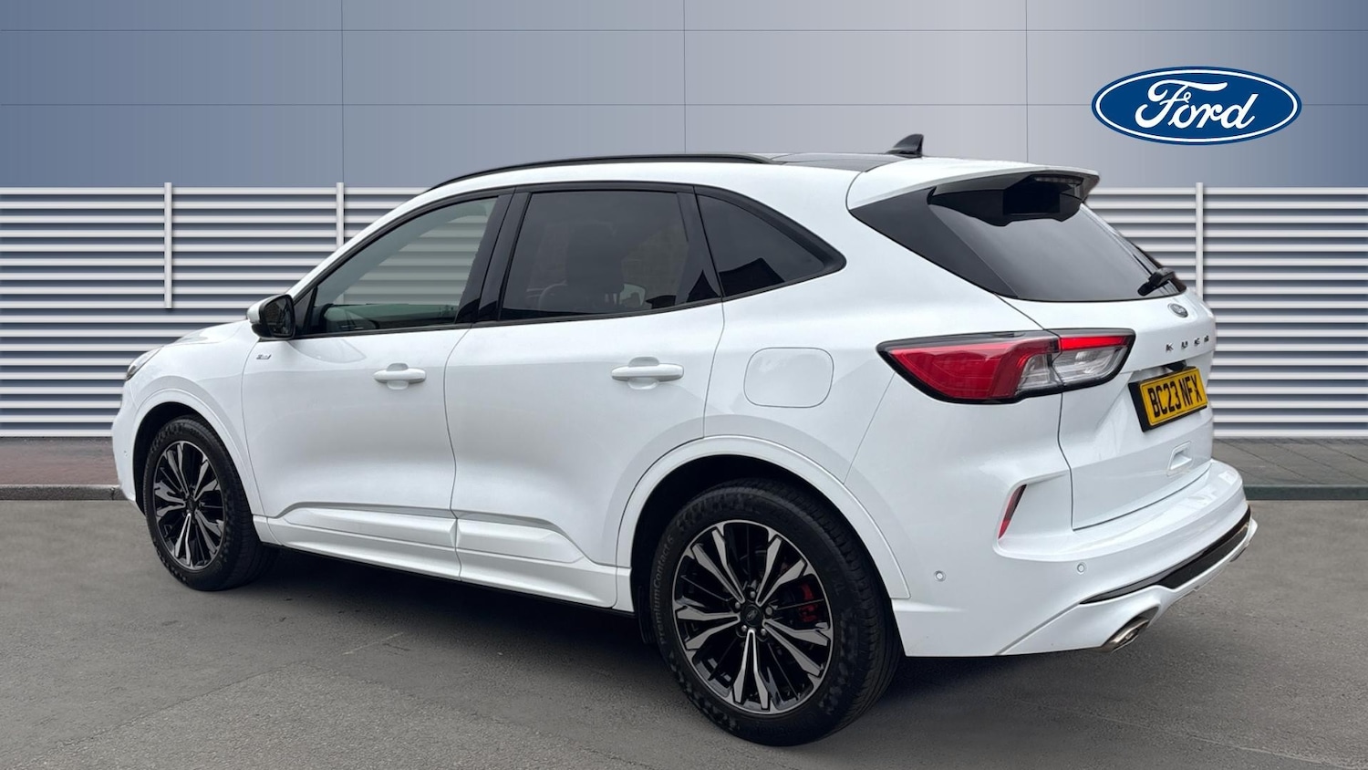Used Ford Kuga 2023 for sale - 77848824: Photo 2