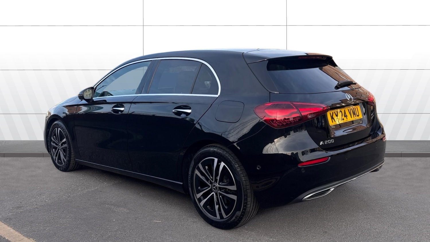 Used Mercedes-Benz A-Class 2024 for sale - 77965613: Photo 2