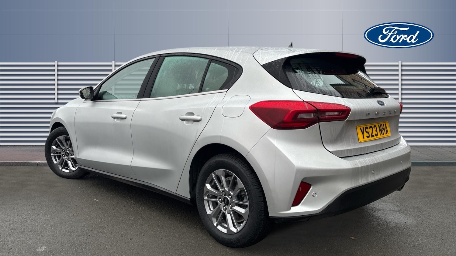 Used Ford Focus 2023 for sale - 77379116: Photo 2