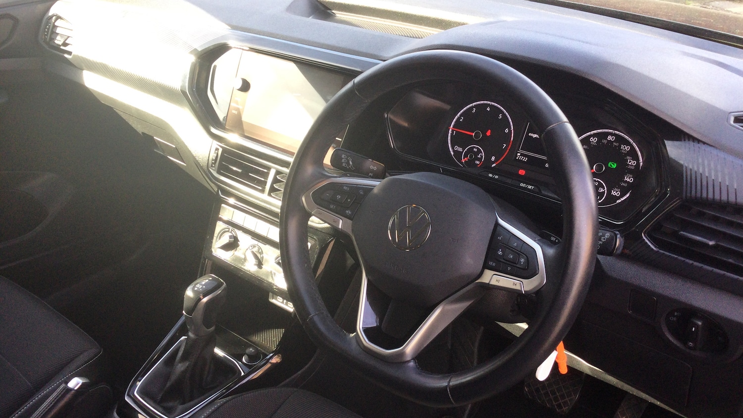 Used Volkswagen T-Cross 2021 for sale - 77893228: Photo 11