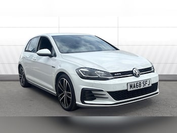Used Volkswagen Golf 2018 for sale - 78814091: Photo