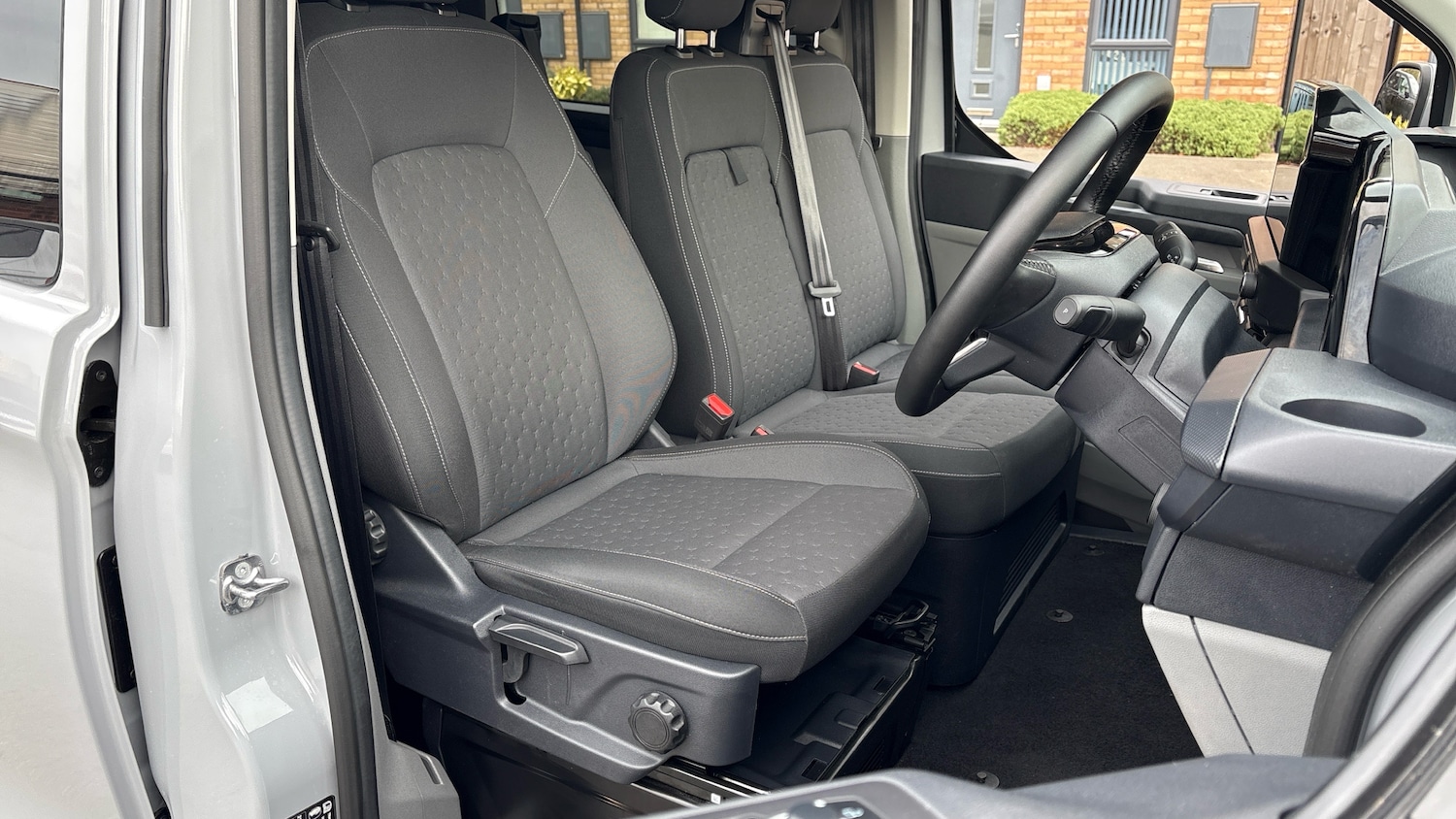 Used Ford Transit Custom 2025 for sale - 77996906: Photo 28