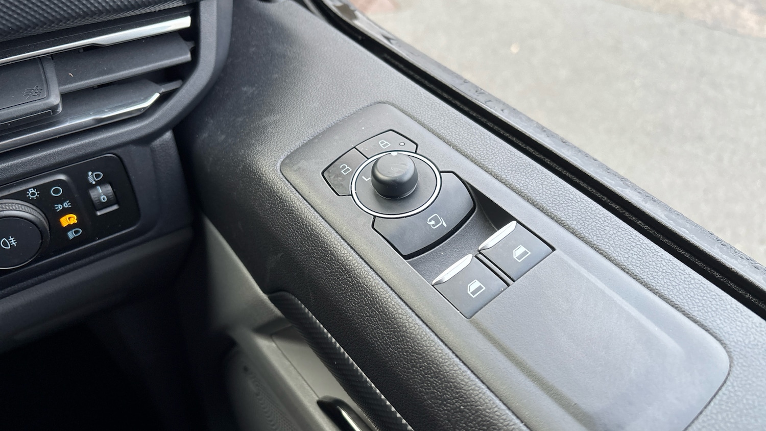 Used Ford Transit Custom 2024 for sale - 77225682: Photo 28