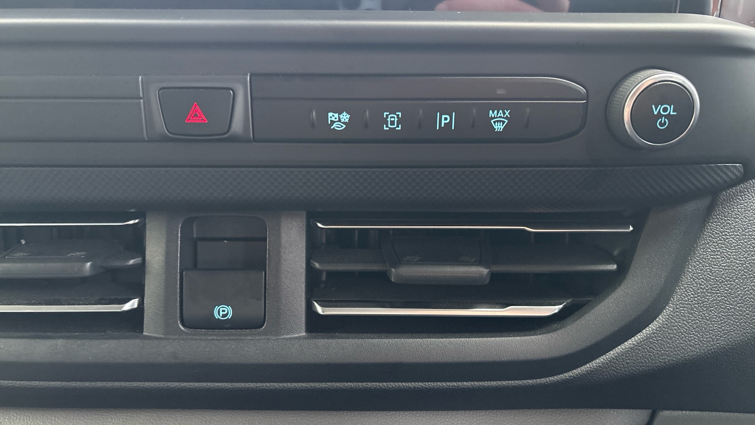 Used Ford Transit Custom 2024 for sale - 77225682: Photo 33