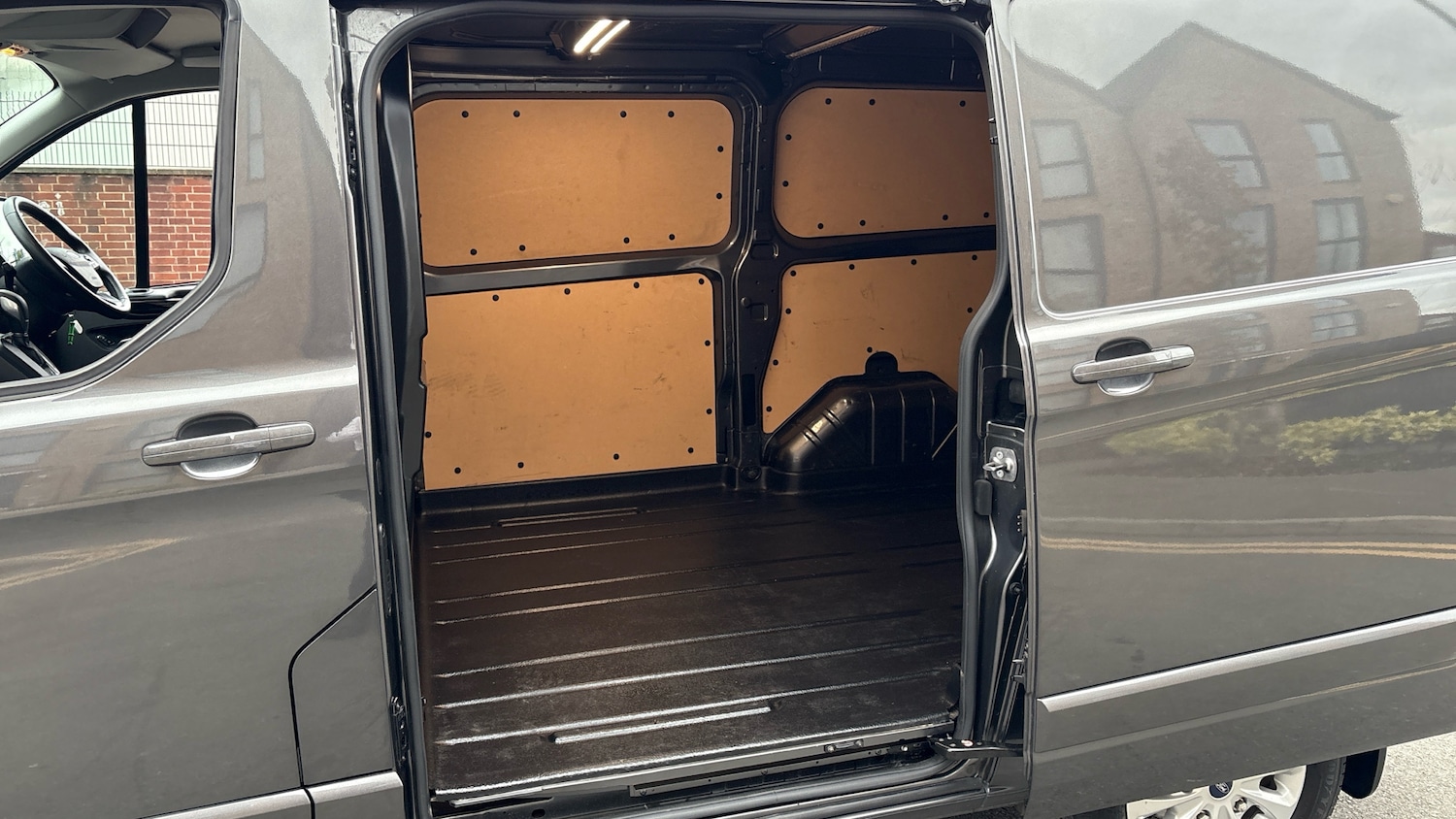 Used Ford Transit Custom 2023 for sale - 76299285: Photo 5
