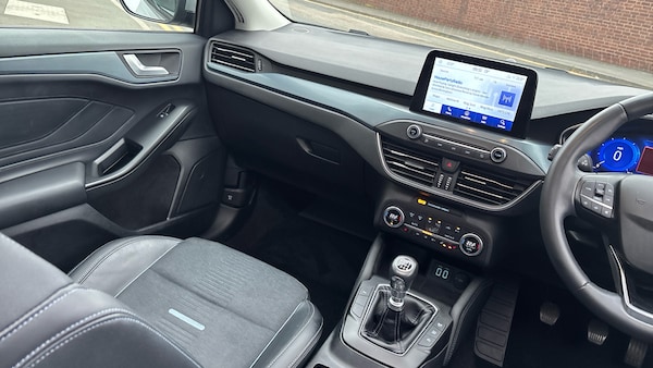Used Ford Focus 2021 for sale - 76232277: Photo 14