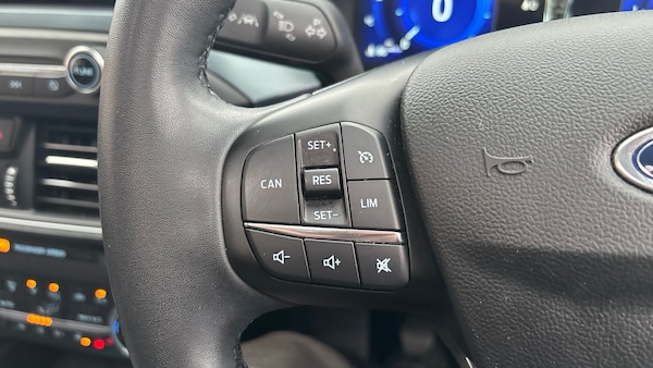Used Ford Focus 2021 for sale - 76232277: Photo 37