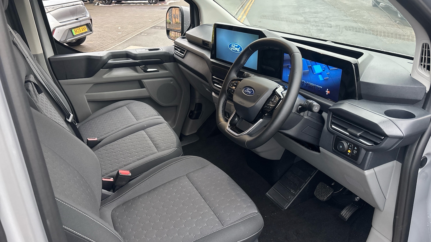 Used Ford Transit Custom 2025 for sale - 76541286: Photo 6