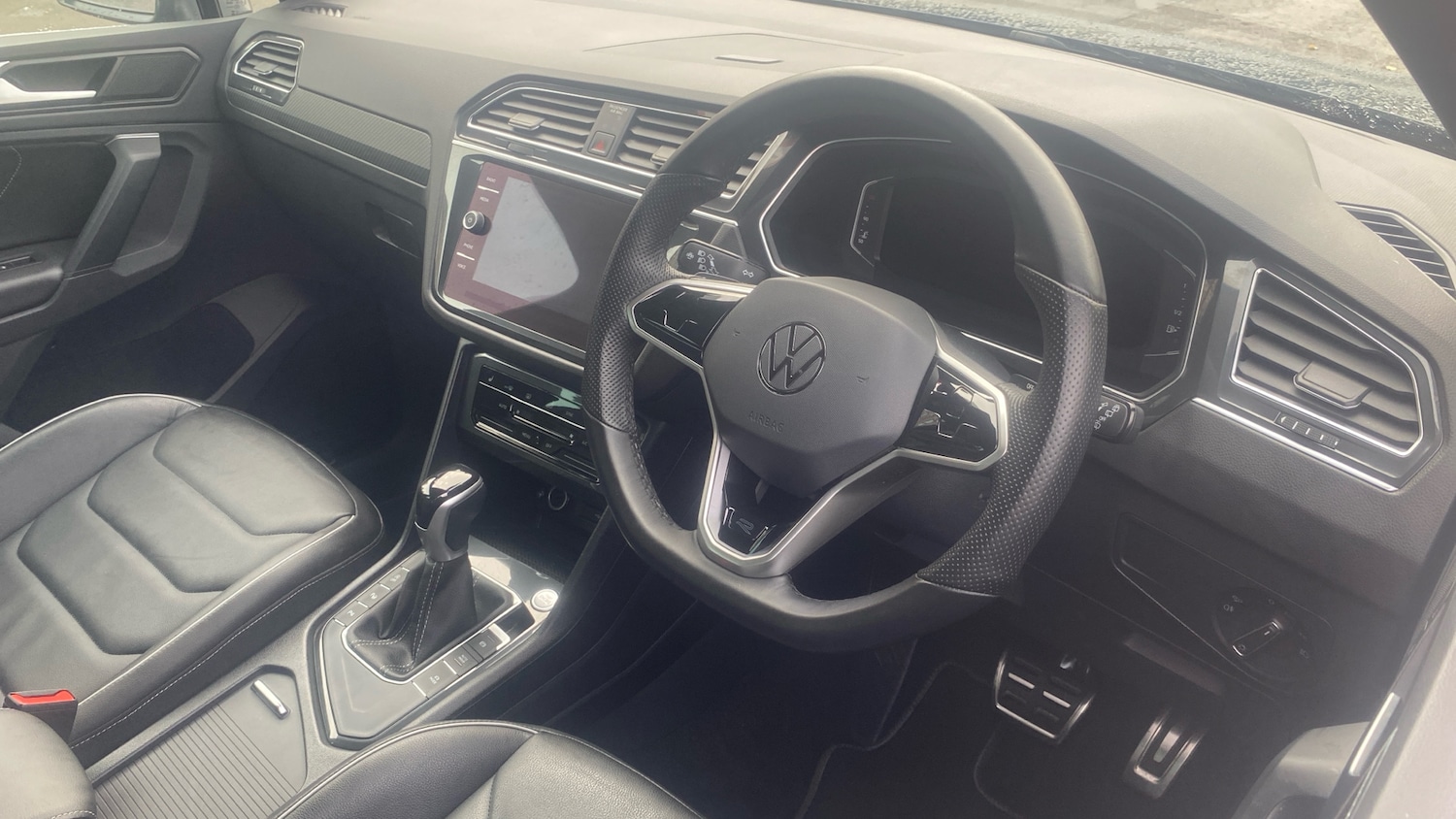 Used Volkswagen Tiguan 2023 for sale - 76449538: Photo 11