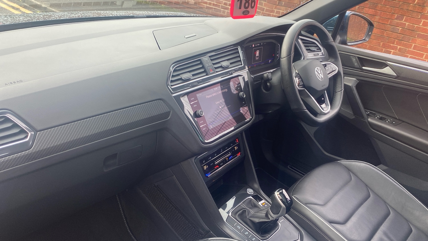 Used Volkswagen Tiguan 2023 for sale - 76449538: Photo 9