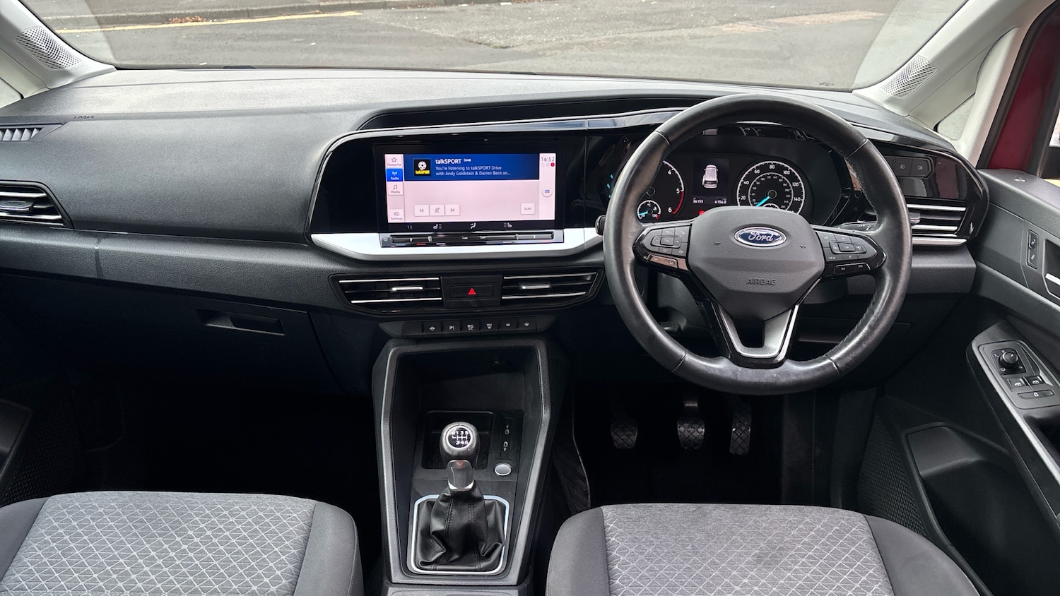 Used Ford Tourneo Connect 2022 for sale - 76219637: Photo 10