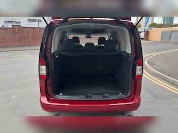 Used Ford Tourneo Connect 2022 for sale - 76219637: Photo 4