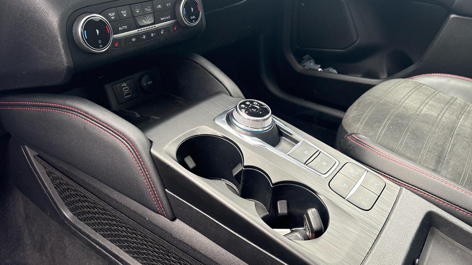 Used Ford Kuga 2023 for sale - 77501165: Photo 13