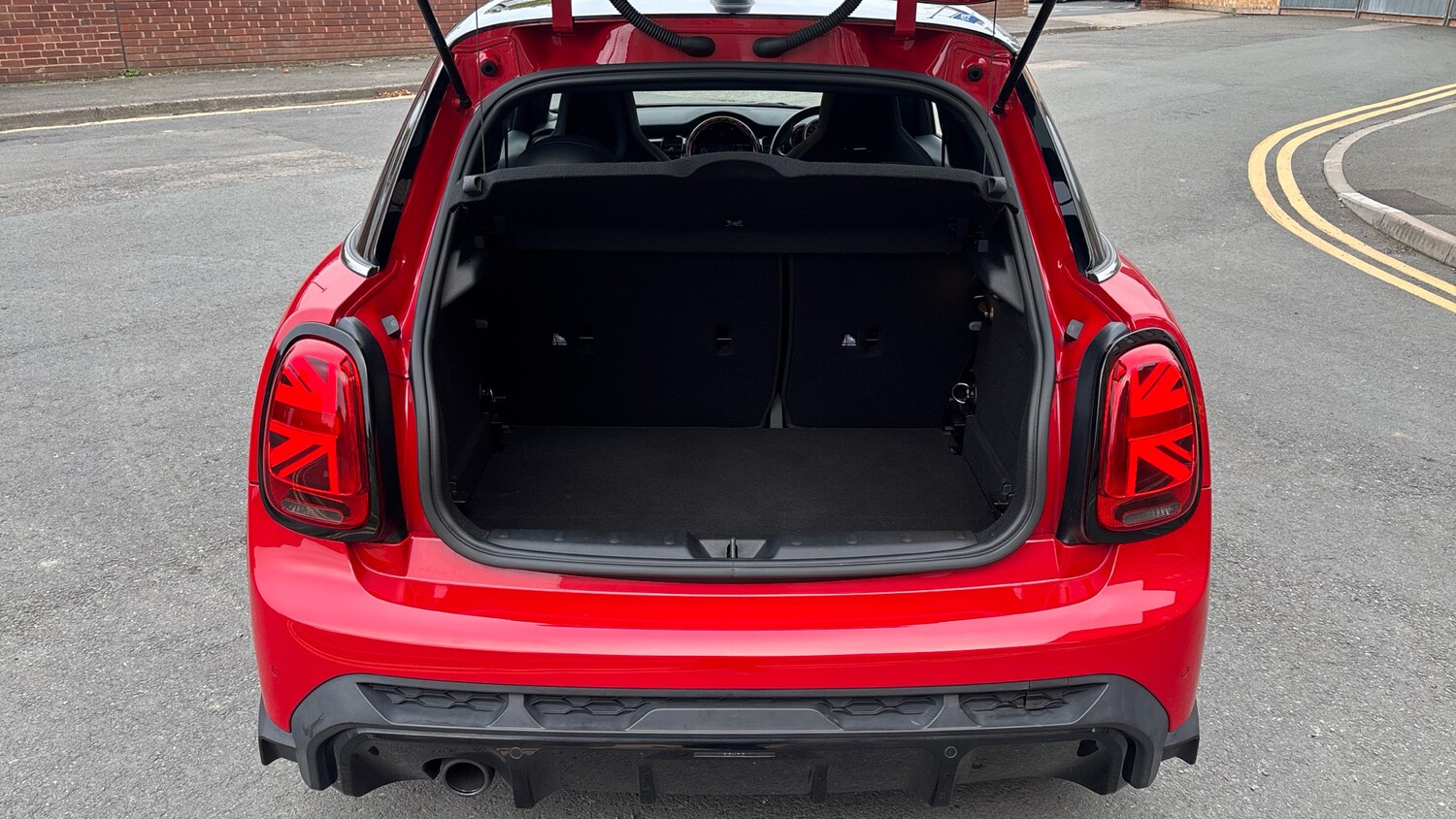 Used MINI Hatch 2022 for sale - 76222166: Photo 4