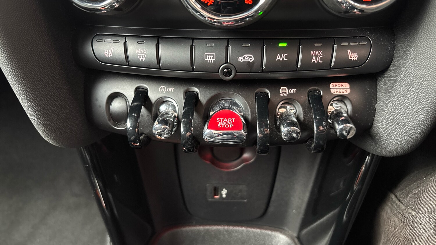 Used MINI Hatch 2022 for sale - 76222166: Photo 44