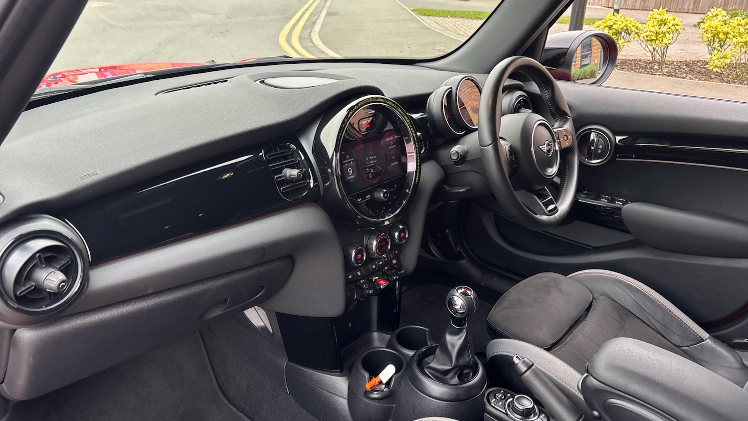 Used MINI Hatch 2022 for sale - 76222166: Photo 9