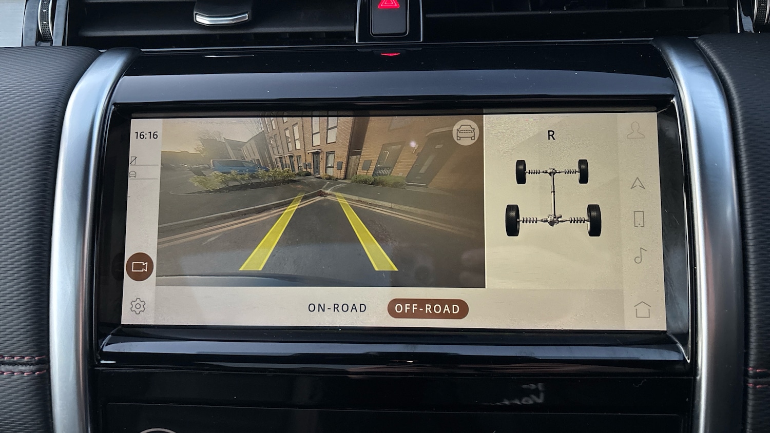 Used Land Rover Discovery Sport 2021 for sale - 76766853: Photo 23