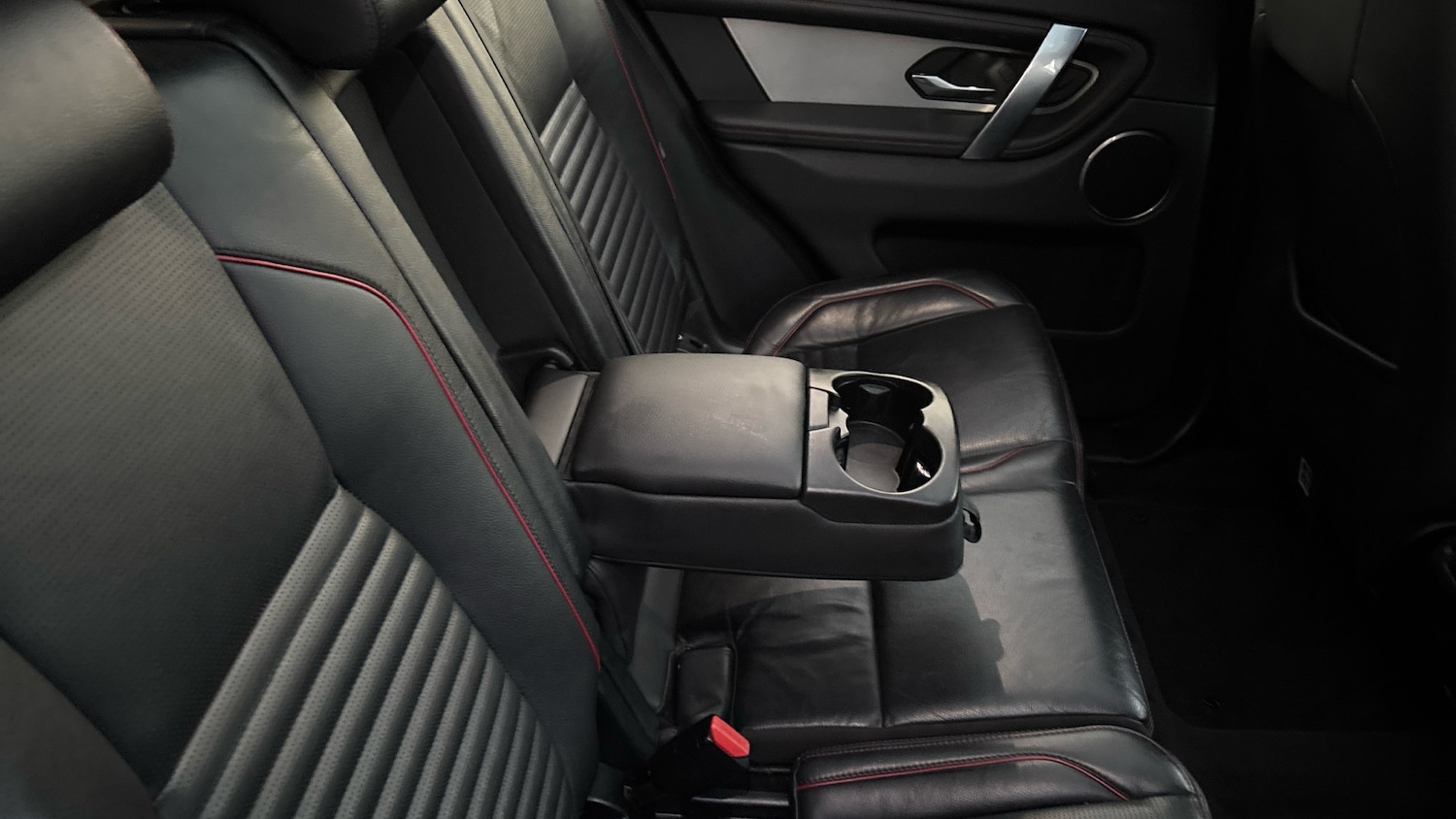 Used Land Rover Discovery Sport 2021 for sale - 76766853: Photo 36