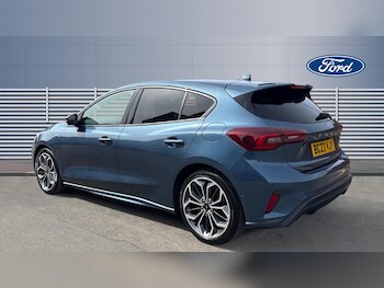 Used Ford Focus 2023 for sale - 78166143: Photo