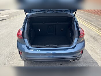 Used Ford Focus 2023 for sale - 78166143: Photo