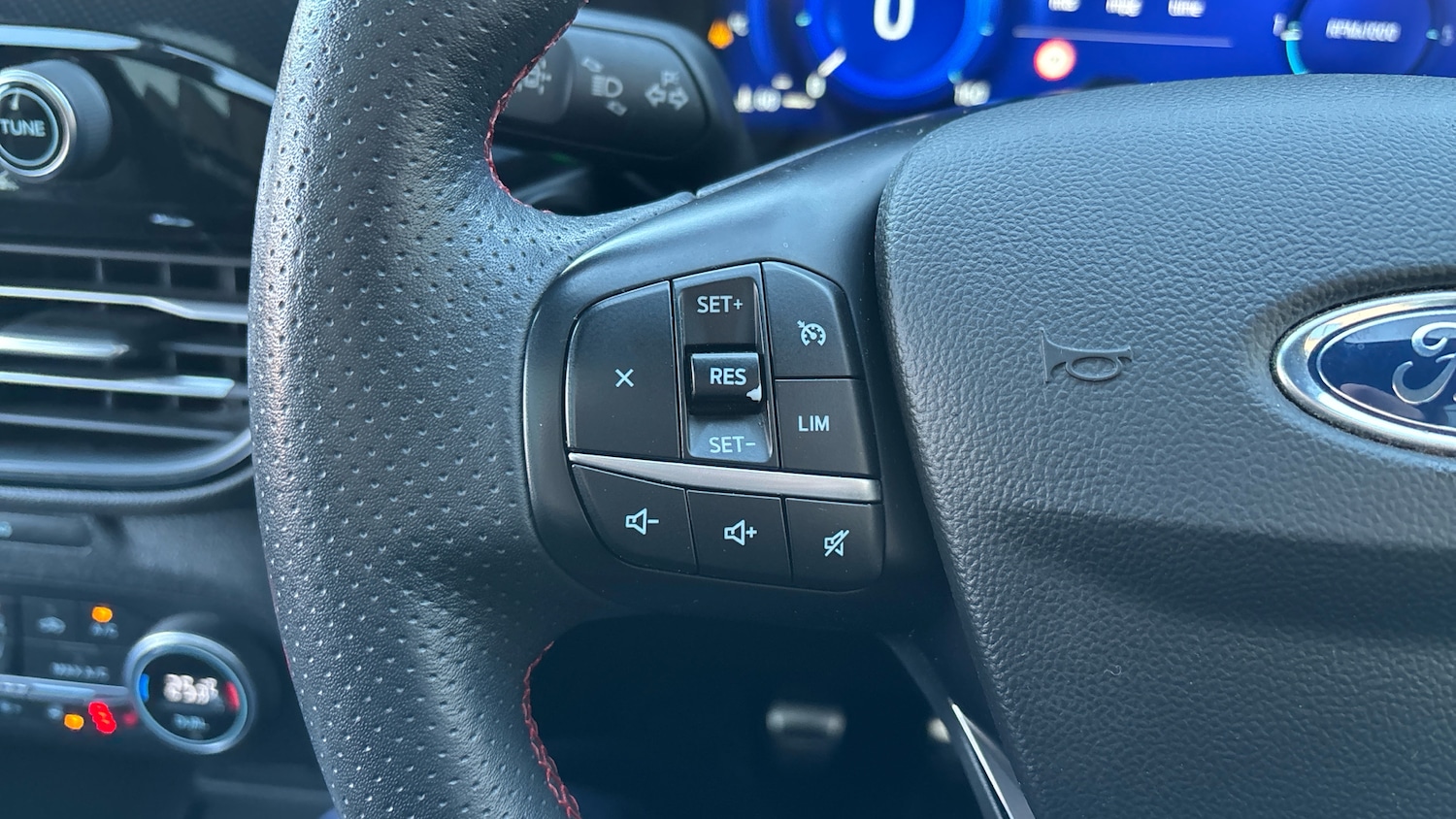 Used Ford Kuga 2020 for sale - 76614695: Photo 26