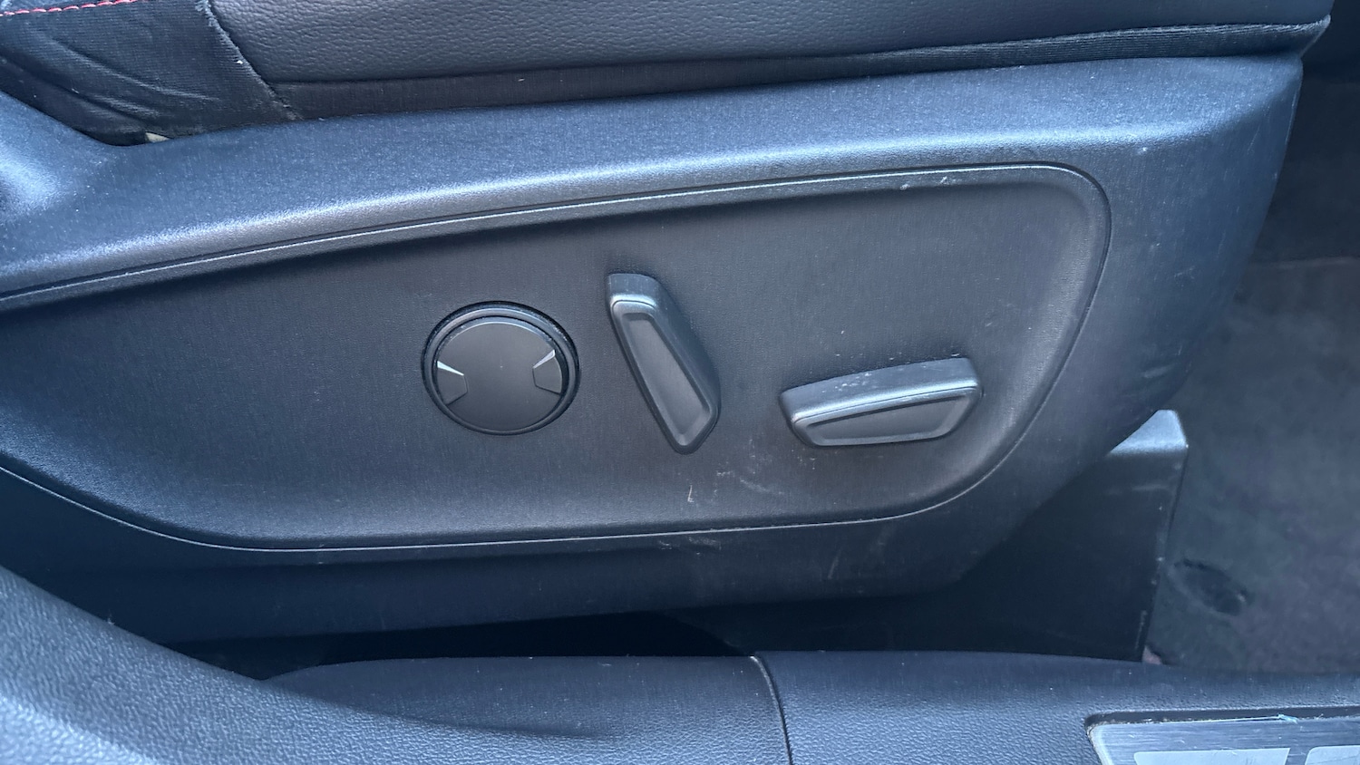 Used Ford Kuga 2020 for sale - 76614695: Photo 41