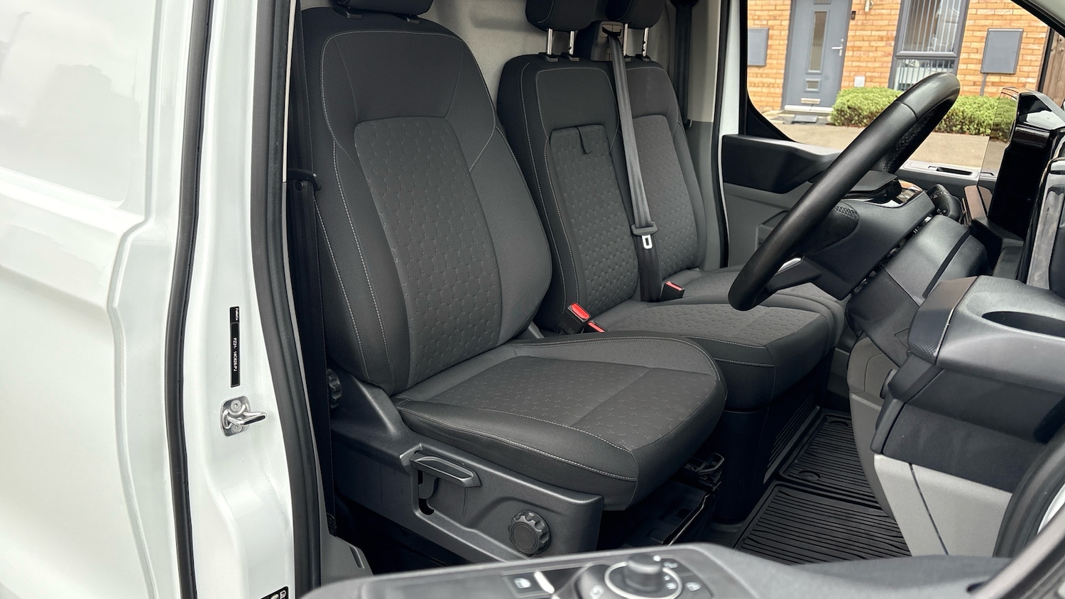 Used Ford Transit Custom 2024 for sale - 77687922: Photo 29