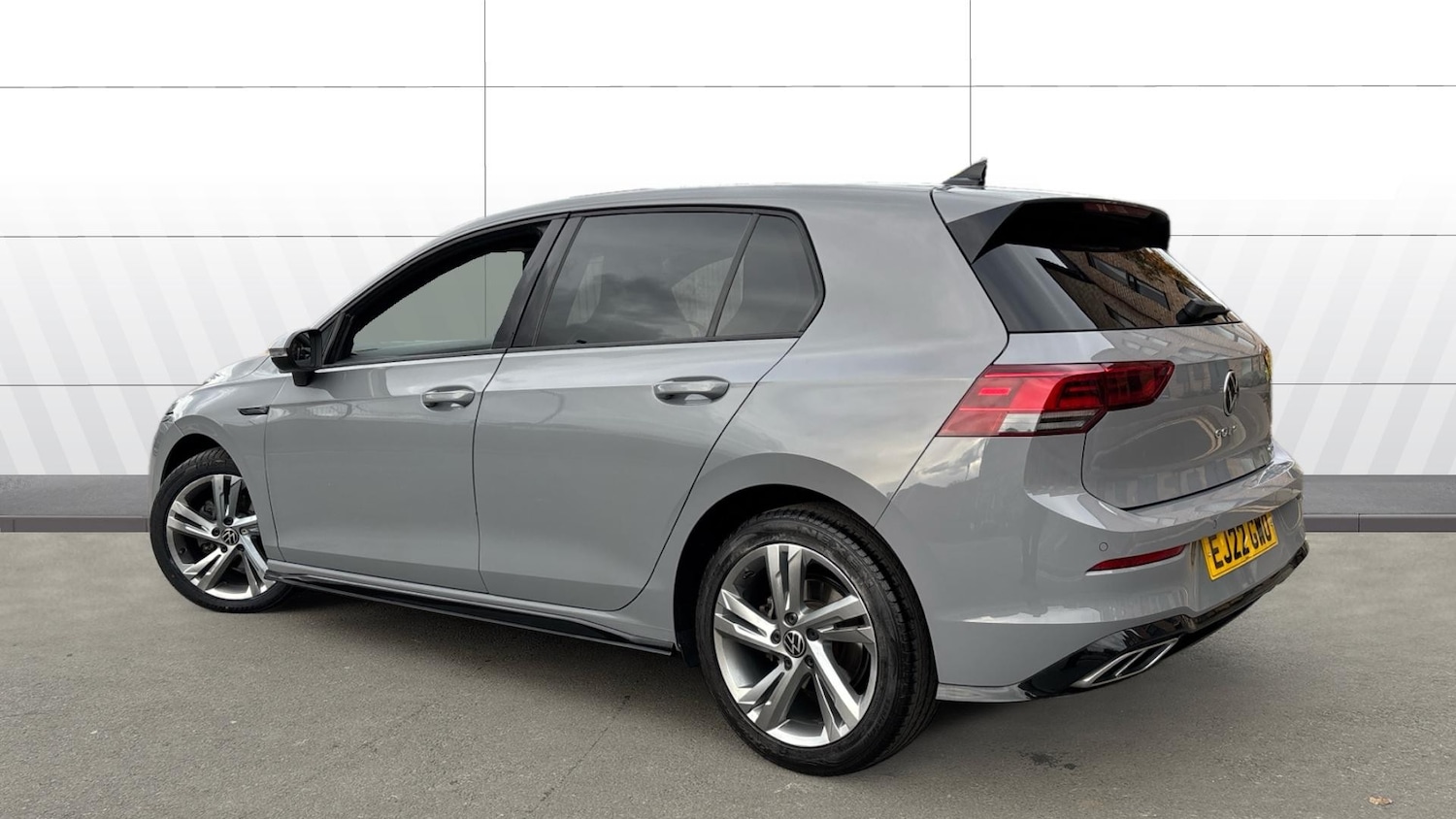 Used Volkswagen Golf 2022 for sale - 76352432: Photo 2