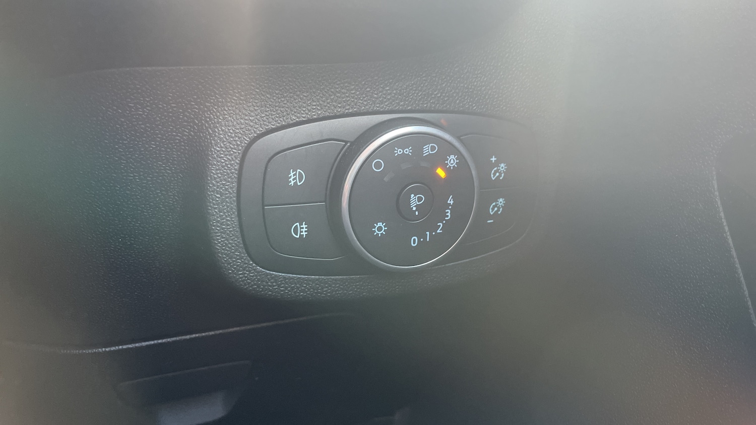 Used Ford Fiesta 2019 for sale - 77951402: Photo 33