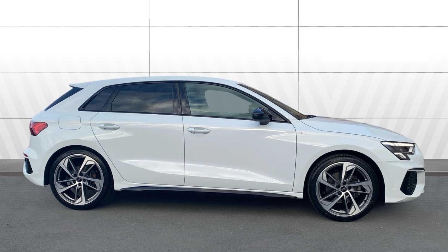 Used Audi A3 2024 for sale - 77676160: Photo 5