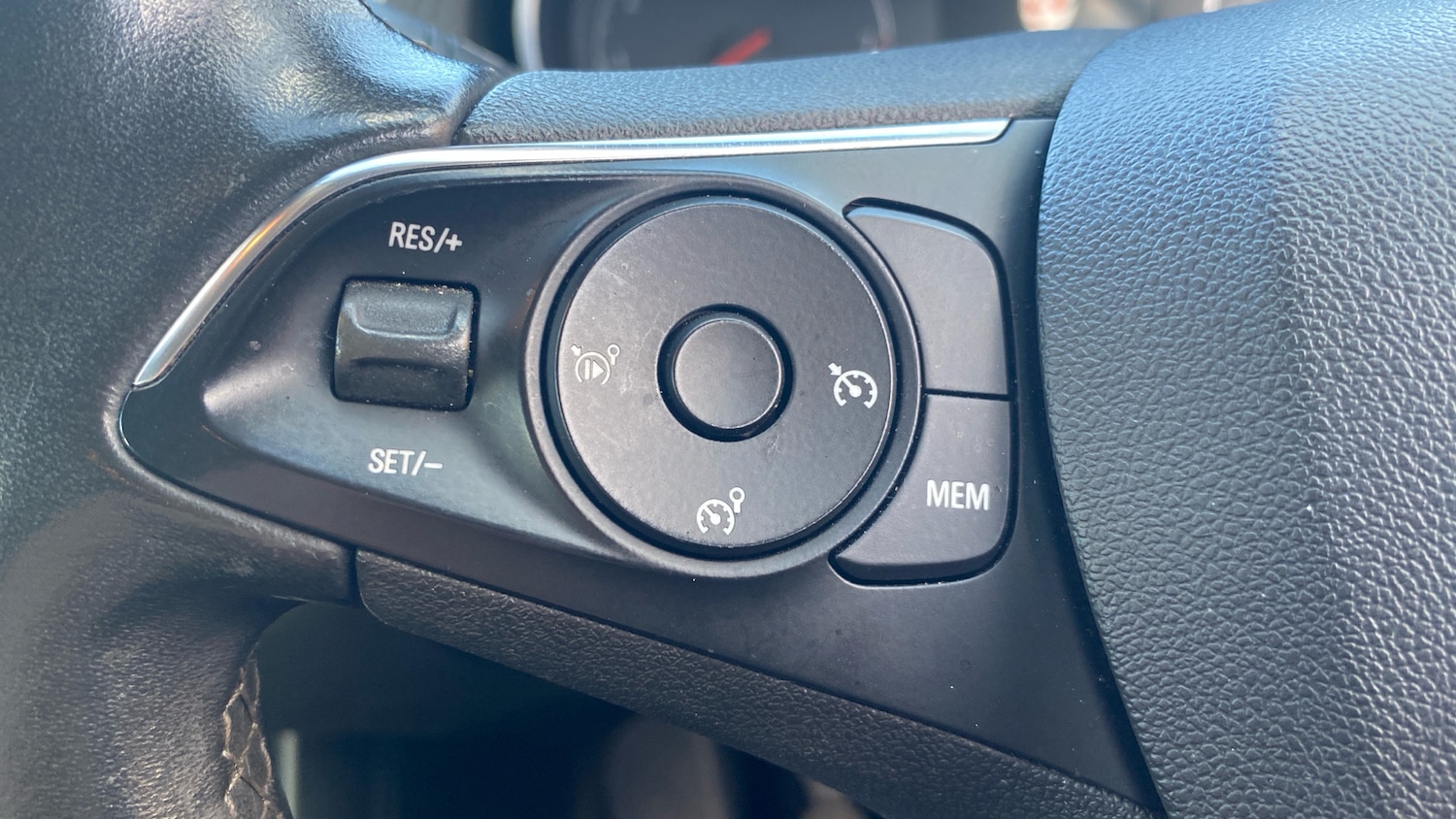 Used Vauxhall Grandland X 2019 for sale - 76444340: Photo 38