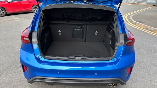 Used Ford Focus 2022 for sale - 76106933: Photo 4