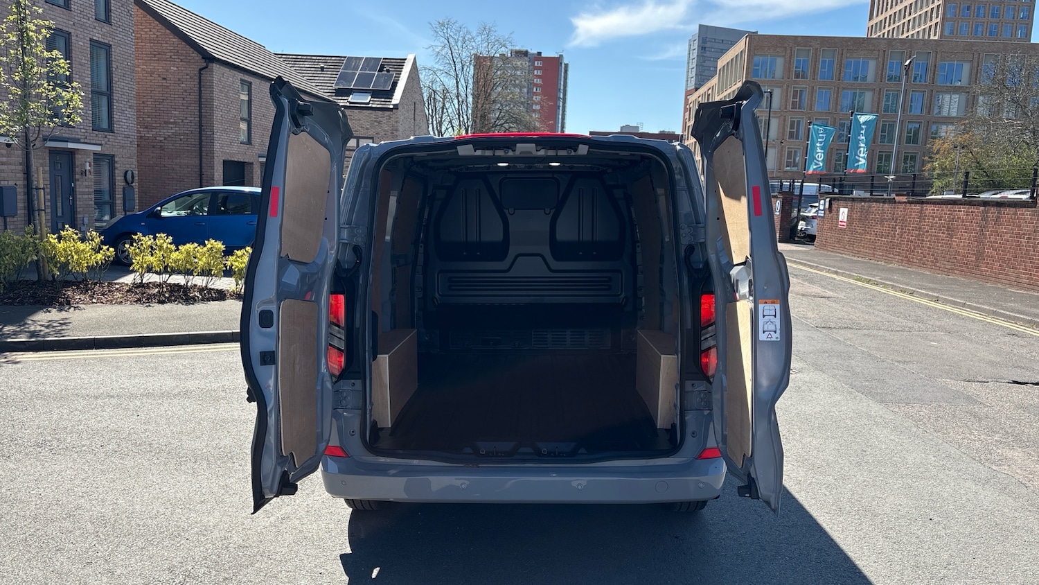 Used Ford Transit Custom 2025 for sale - 78163179: Photo 3