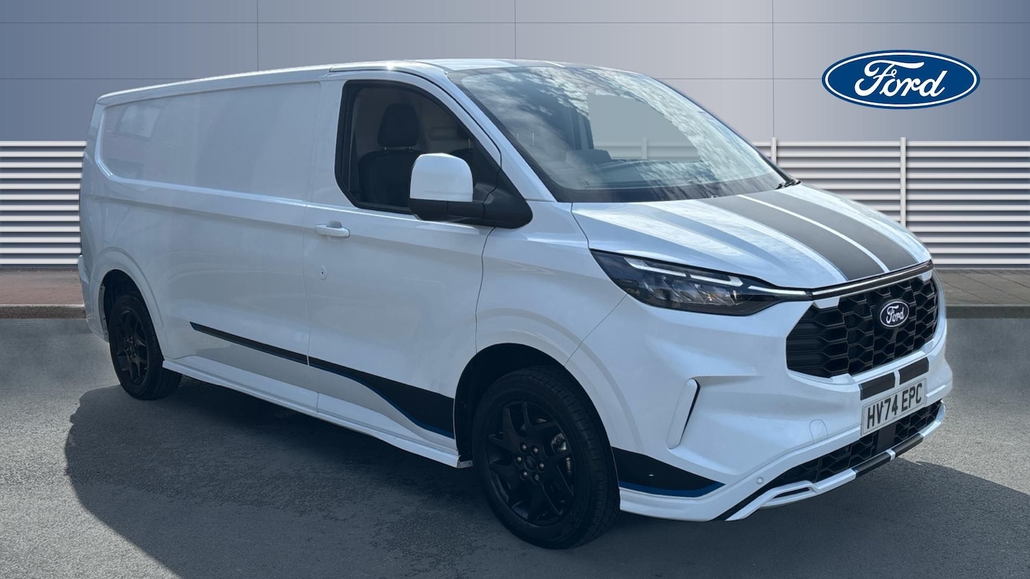 Used Ford Transit Custom 2024 for sale - 76143080: Photo 1