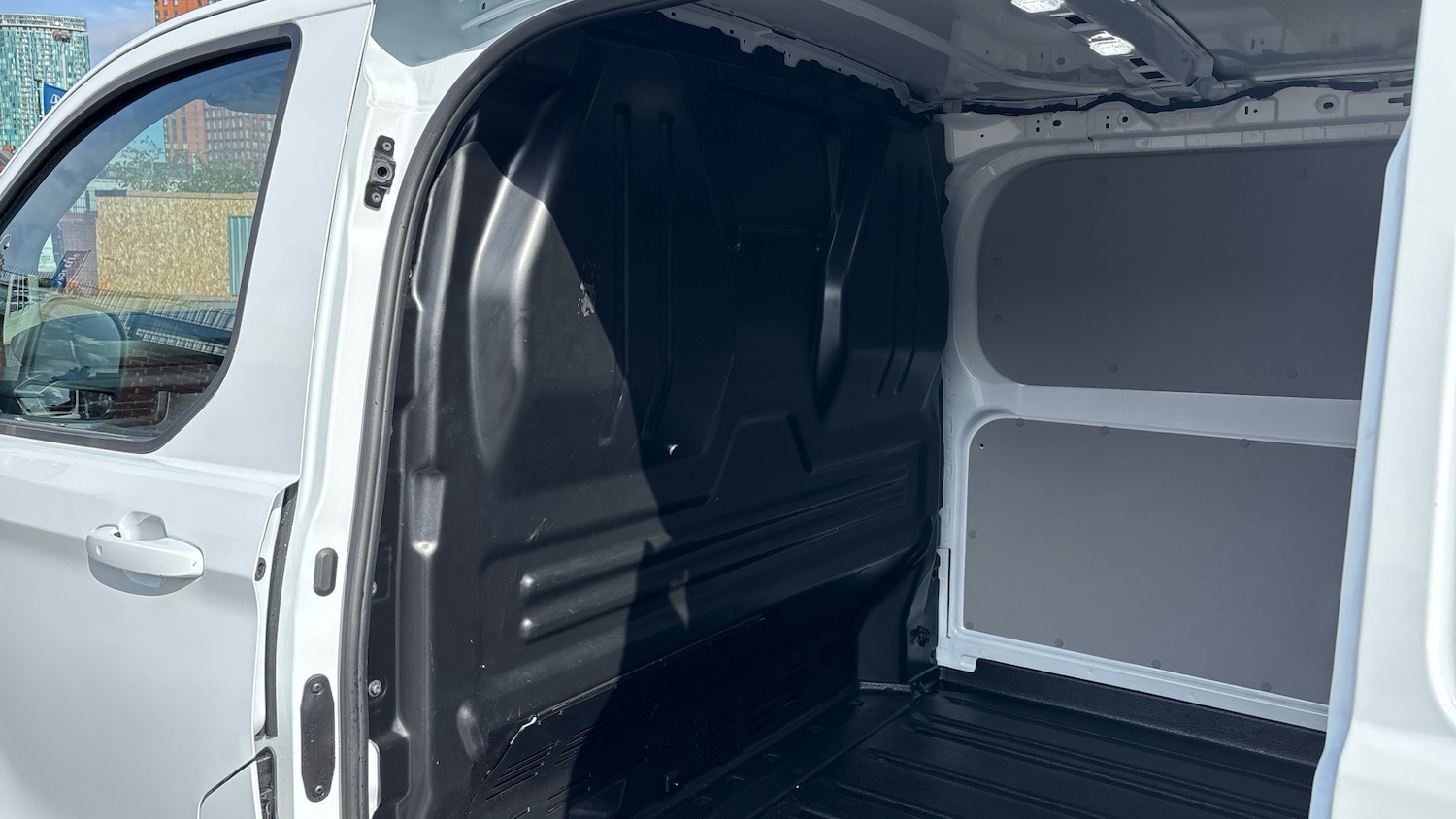 Used Ford Transit Custom 2024 for sale - 76143080: Photo 18