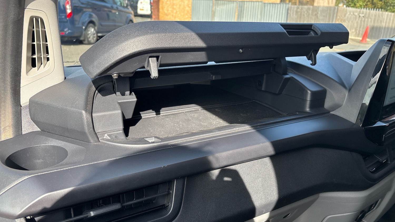 Used Ford Transit Custom 2024 for sale - 76143080: Photo 32