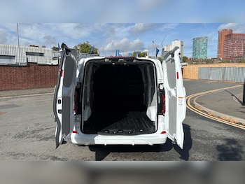 Used Ford Transit Custom 2024 for sale - 76143080: Photo