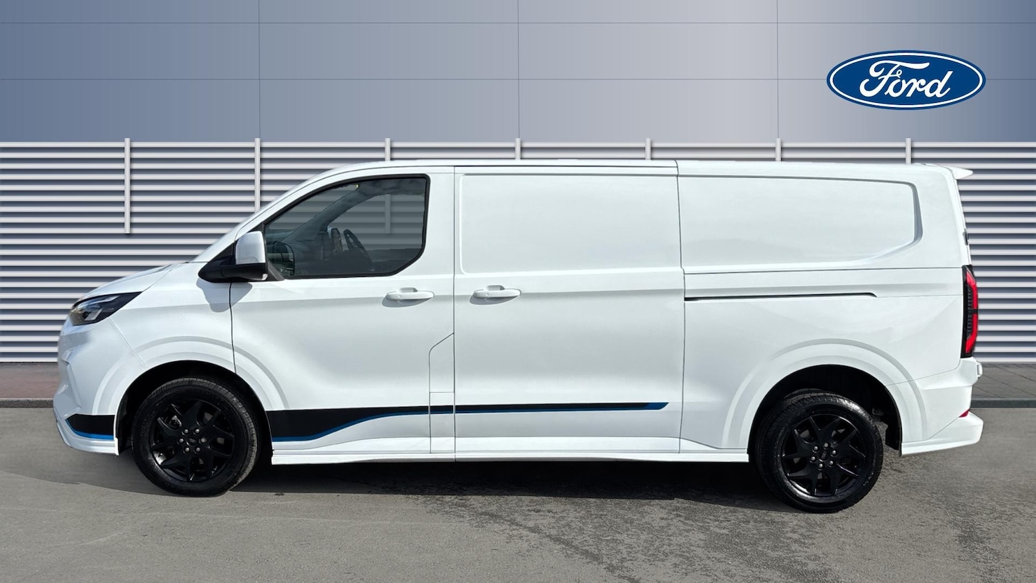 Used Ford Transit Custom 2024 for sale - 76143080: Photo 4