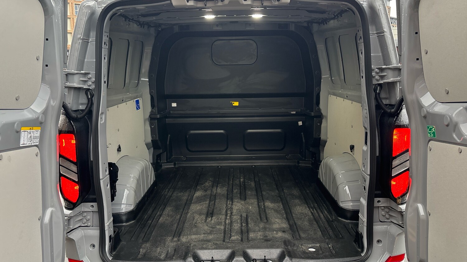 Used Ford Transit Custom 2025 for sale - 76566202: Photo 12