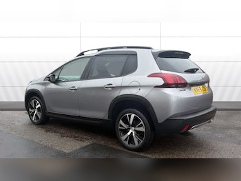 Used Peugeot 2008 2019 for sale - 78881888: Photo