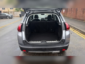 Used Peugeot 2008 2019 for sale - 78881888: Photo