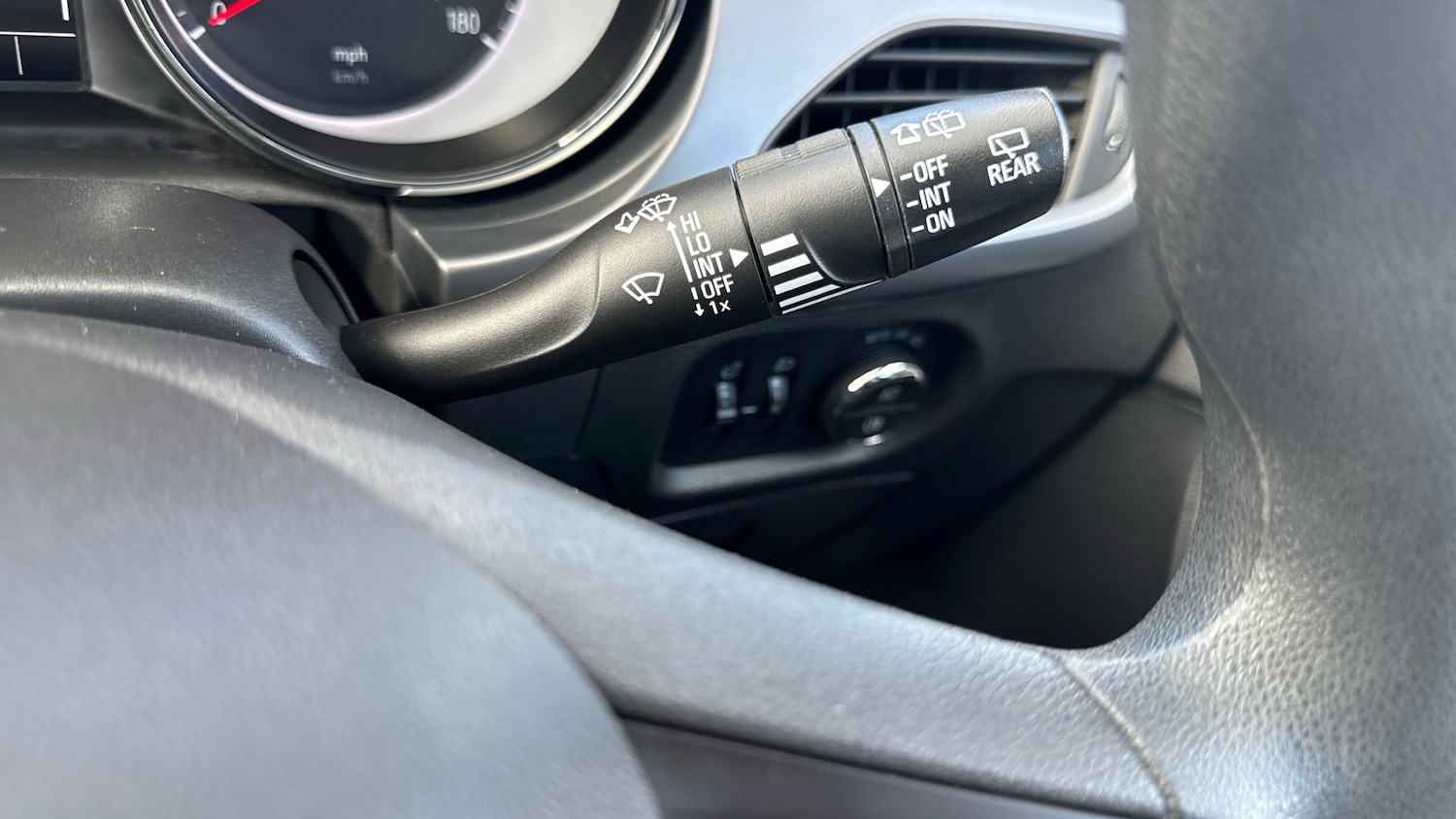Used Vauxhall Astra 2019 for sale - 76366271: Photo 28
