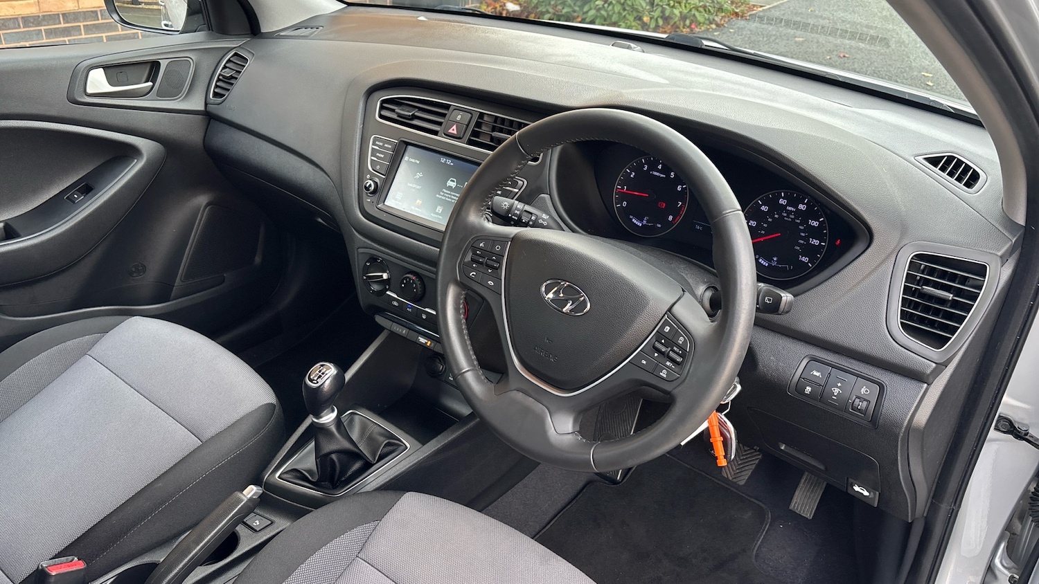 Used Hyundai i20 2020 for sale - 76576507: Photo 11