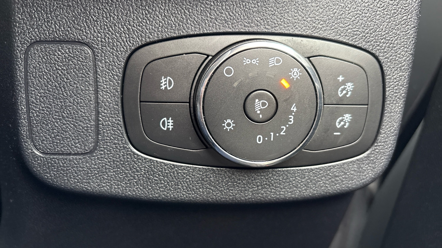 Used Ford Puma 2023 for sale - 78106128: Photo 32