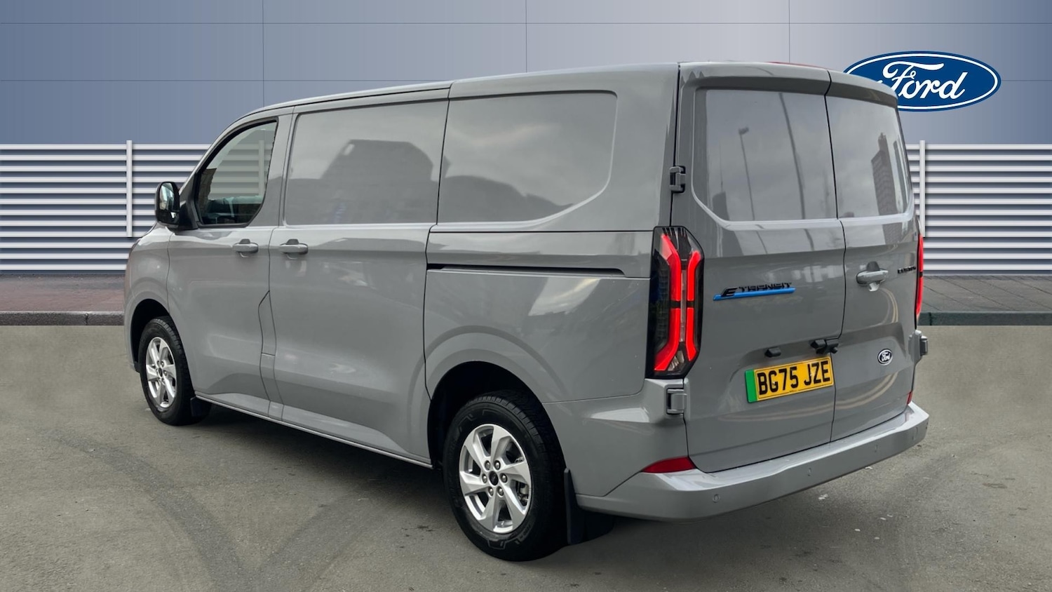 Used Ford Transit Custom 2025 for sale - 77228110: Photo 2